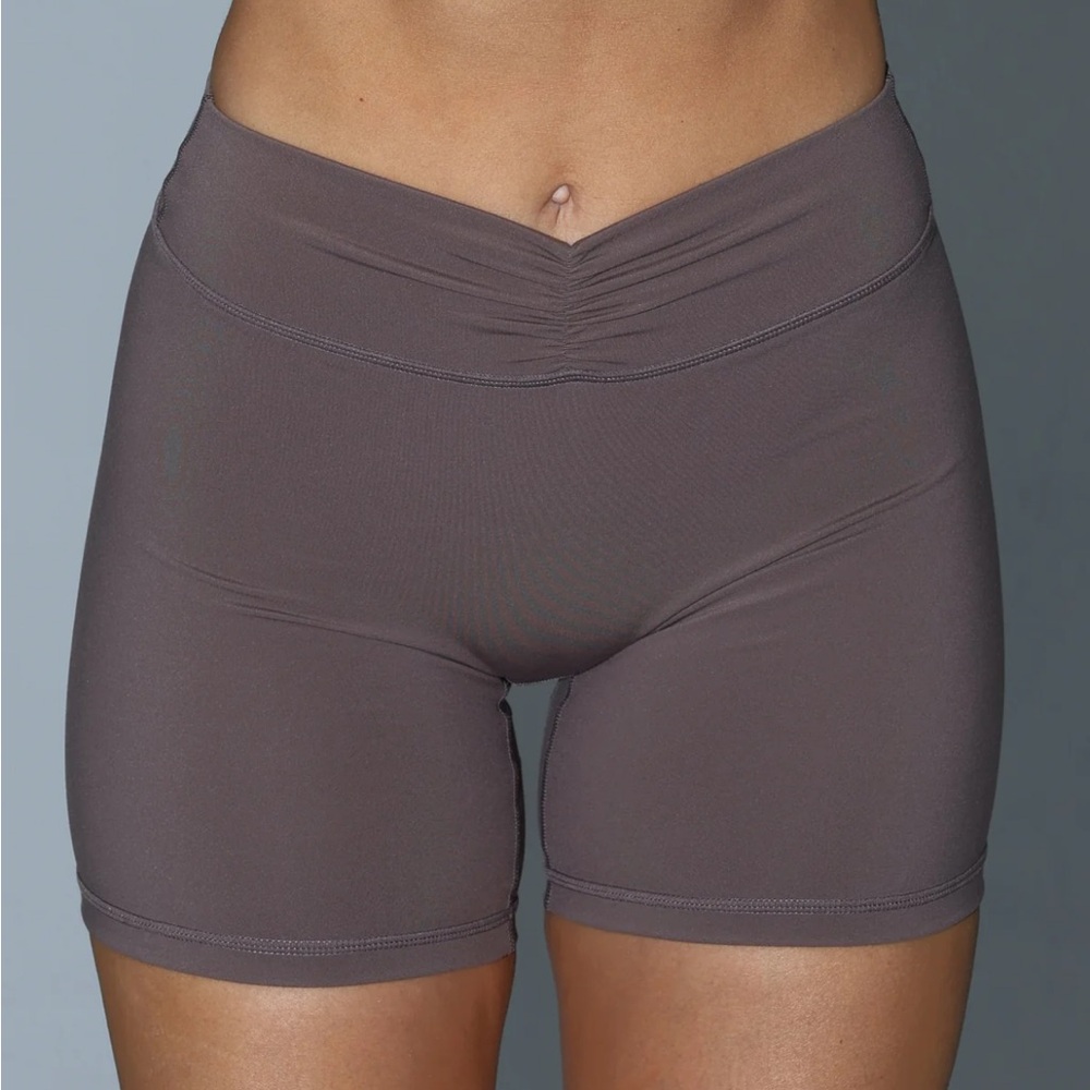 liaison x halley kate scrunch short